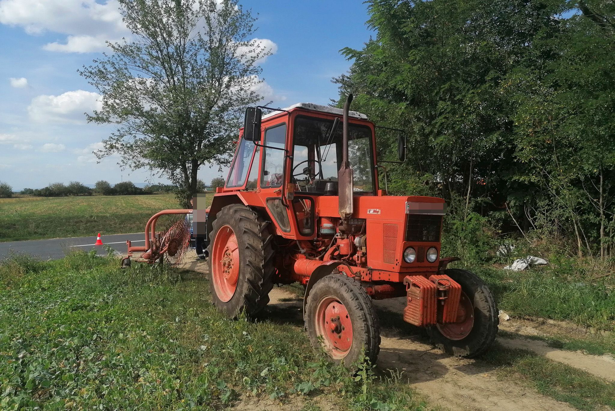 VAOL Traktor és személyautó ütközött Vasszécseny határában