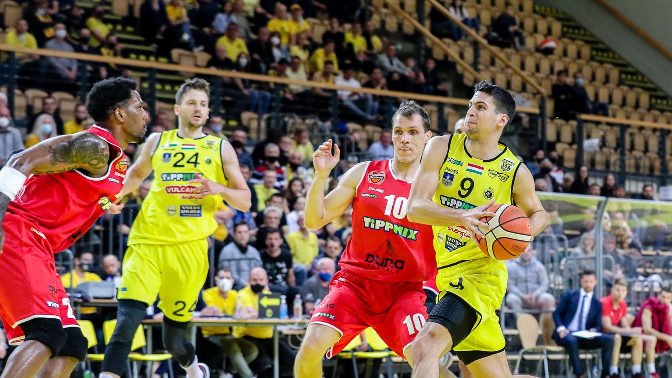 Elgázolta a Szolnokot a Falco – fotógaléria