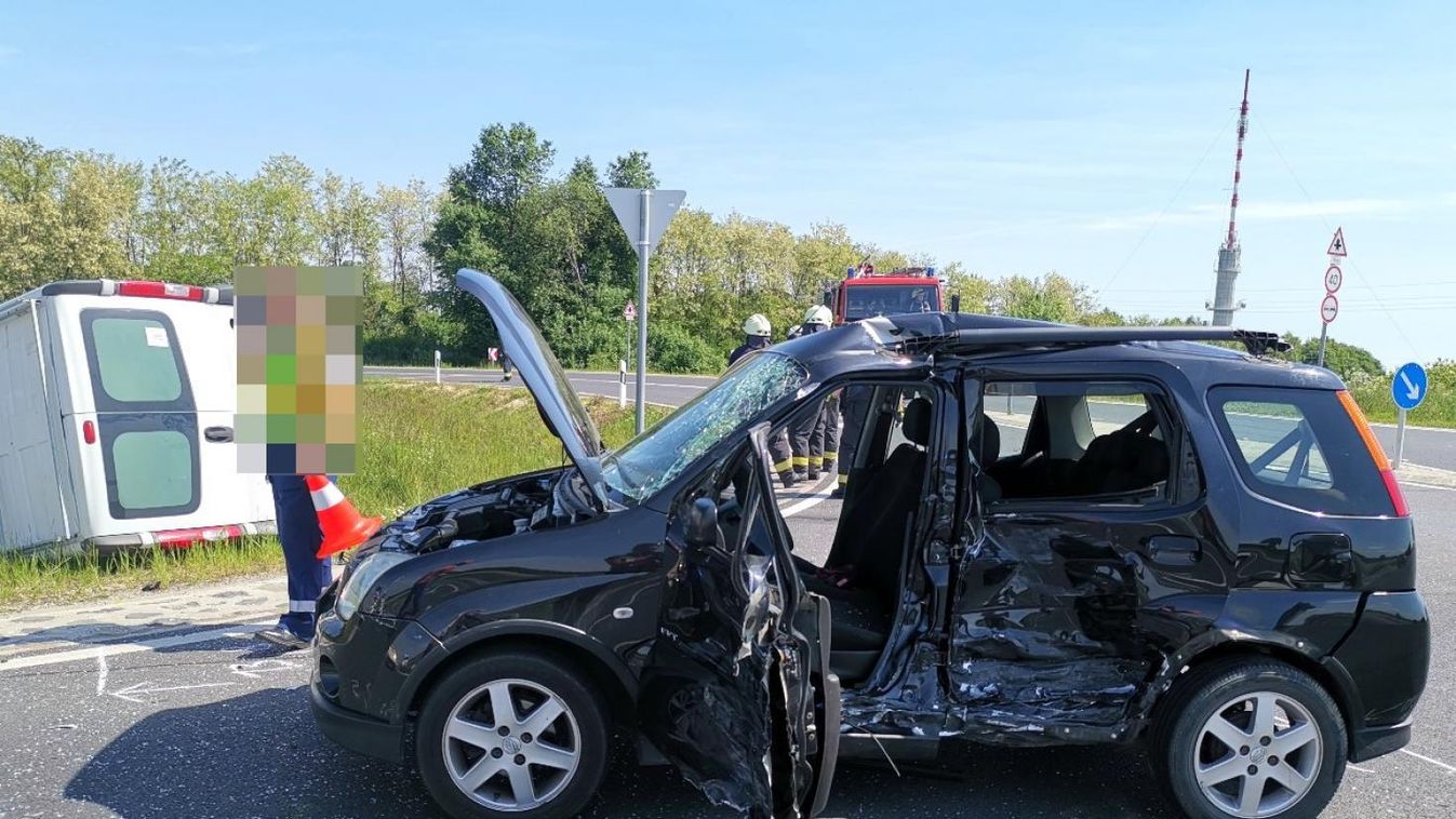 Kirepült az autóból a balesetet okozó Suzuki vezetője Hegyhátsál közelében