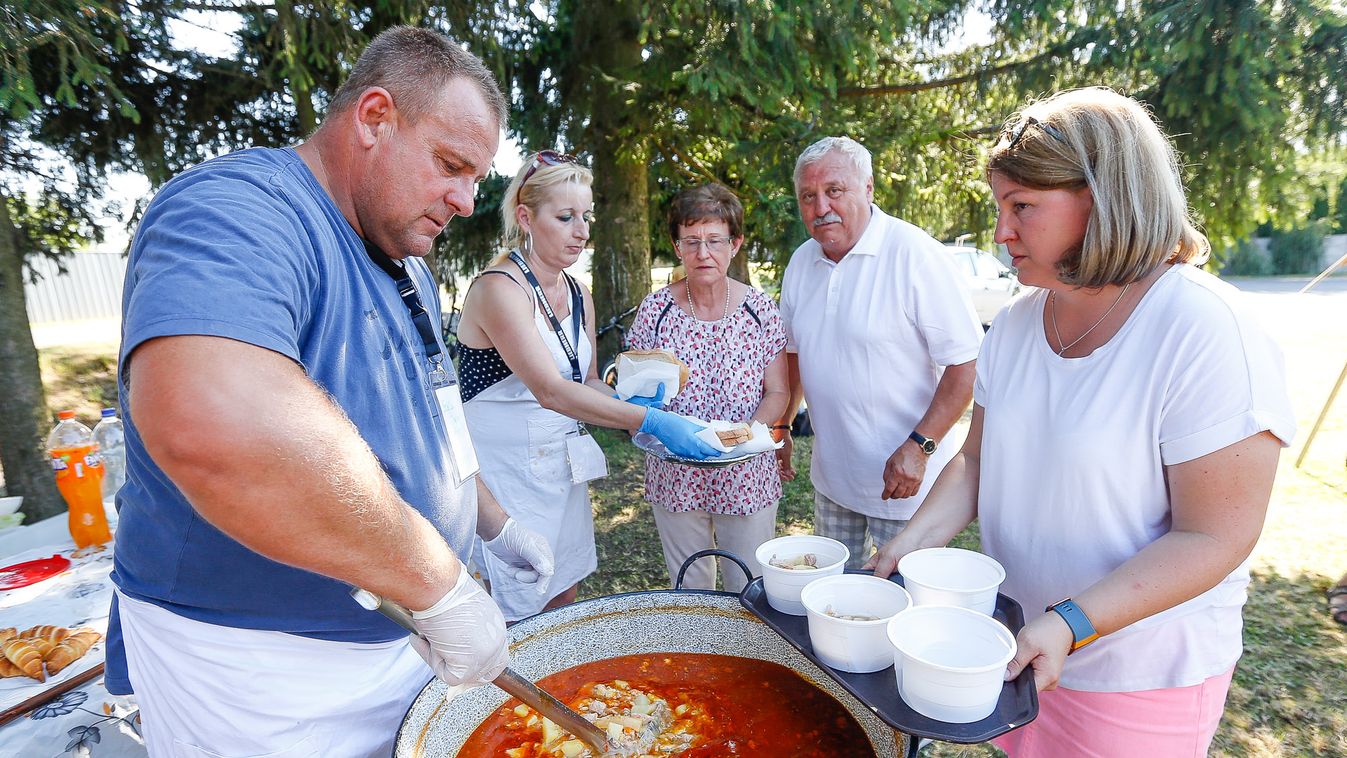 Szomszédolós összejövetel Vépen
