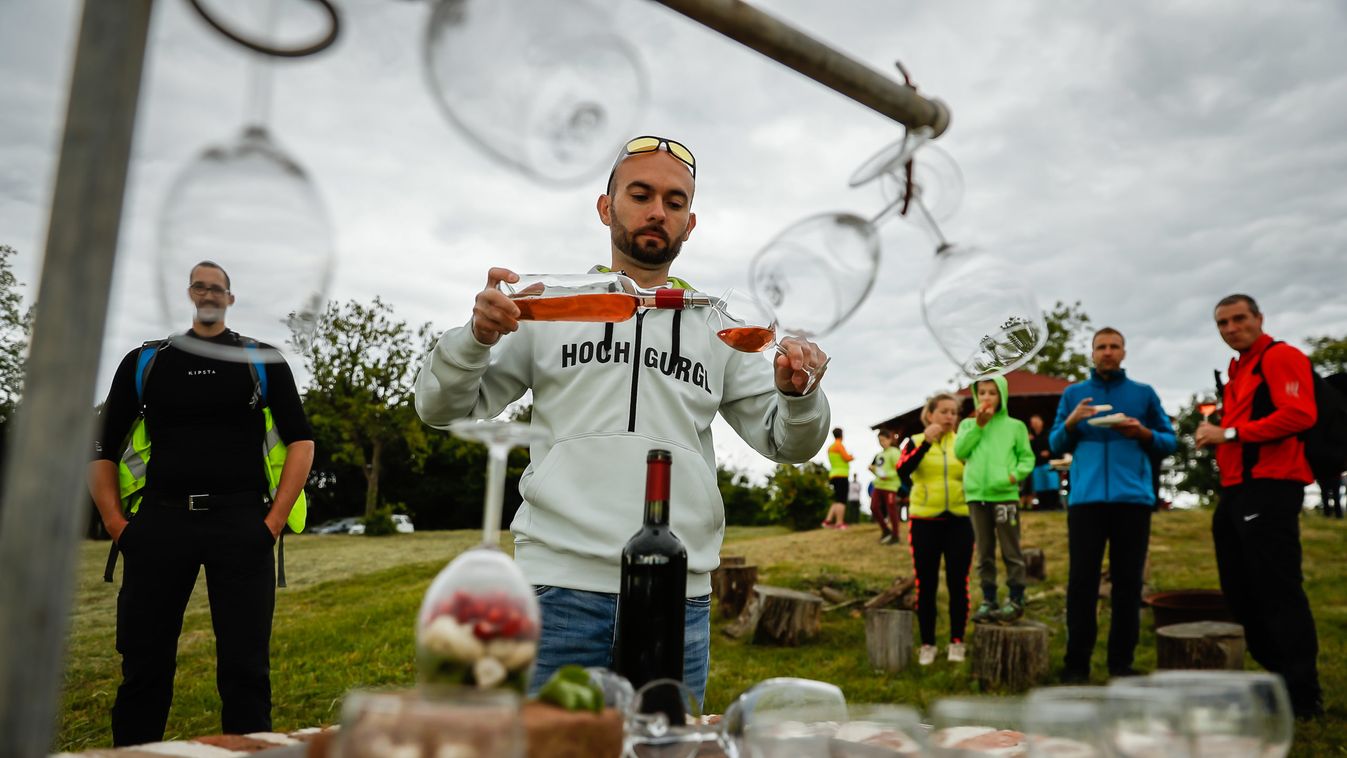 A bringások felfedezték a Vasi Hegyhát ízeit: három élményponton kóstolták a helyi ételeket, borokat