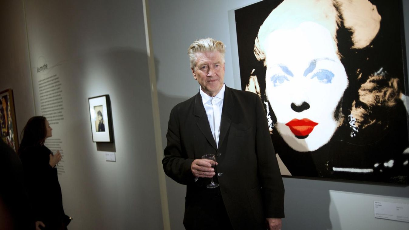 Magyarországon állítják ki David Lynch fotóműveit