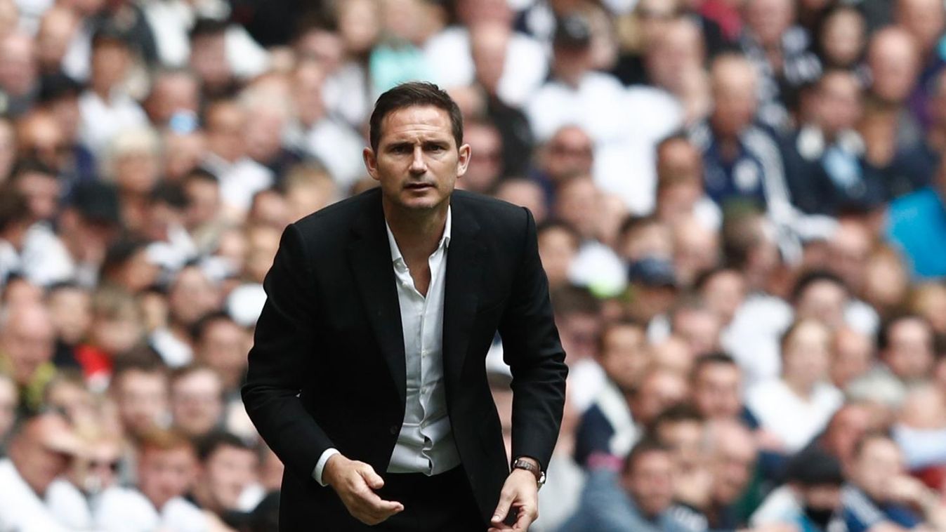 Lampard követheti Sarrit a Chelsea kispadján