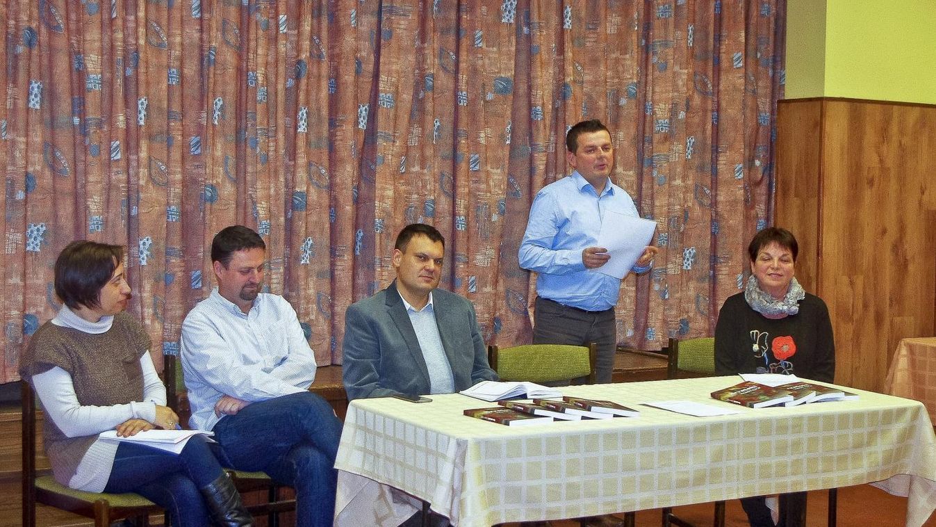 Mozgalmas évet zárnak a szentpéterfai horvátok