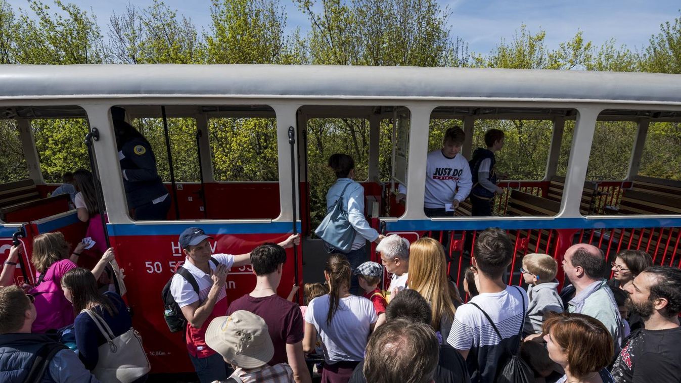 Kitűnő bizonyítvánnyal ingyenes a Gyermekvasút