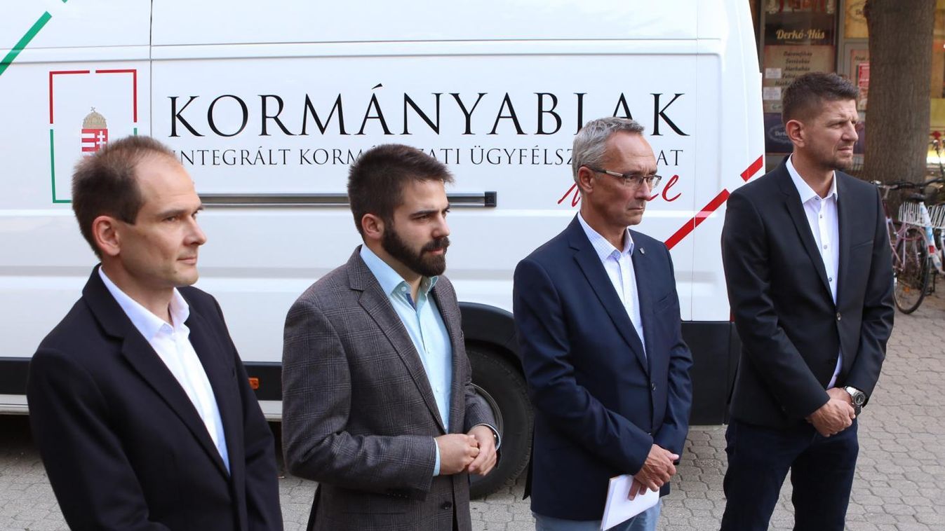 Mobil kormányablak lesz csütörtökönként a Derkovits lakótelepen