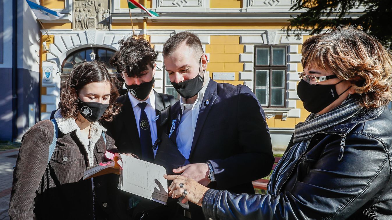 Matekérettségi: szombathelyi iskolában jártunk, diákokkal is beszéltünk a várakozásaikról