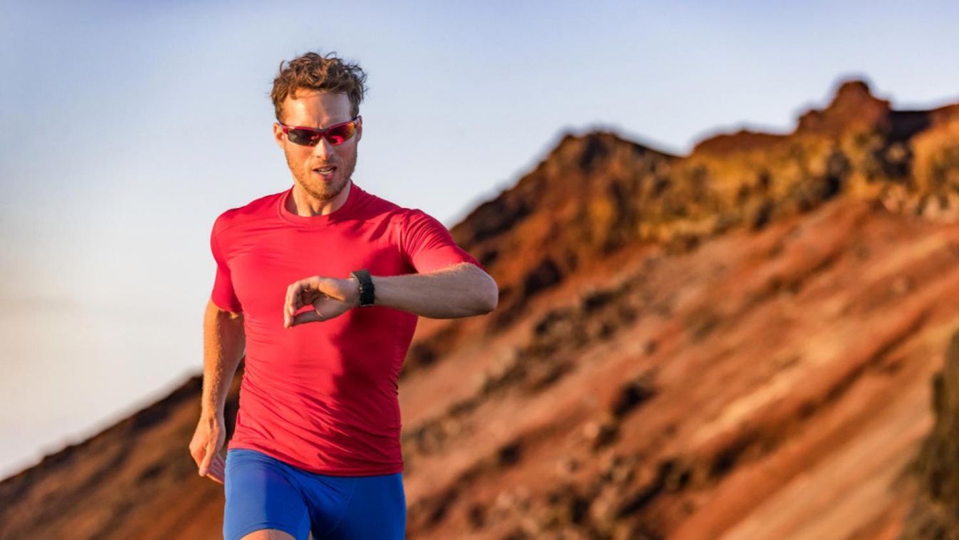 Megjött a Huawei ütős új órája, fitnesz kiegészítője