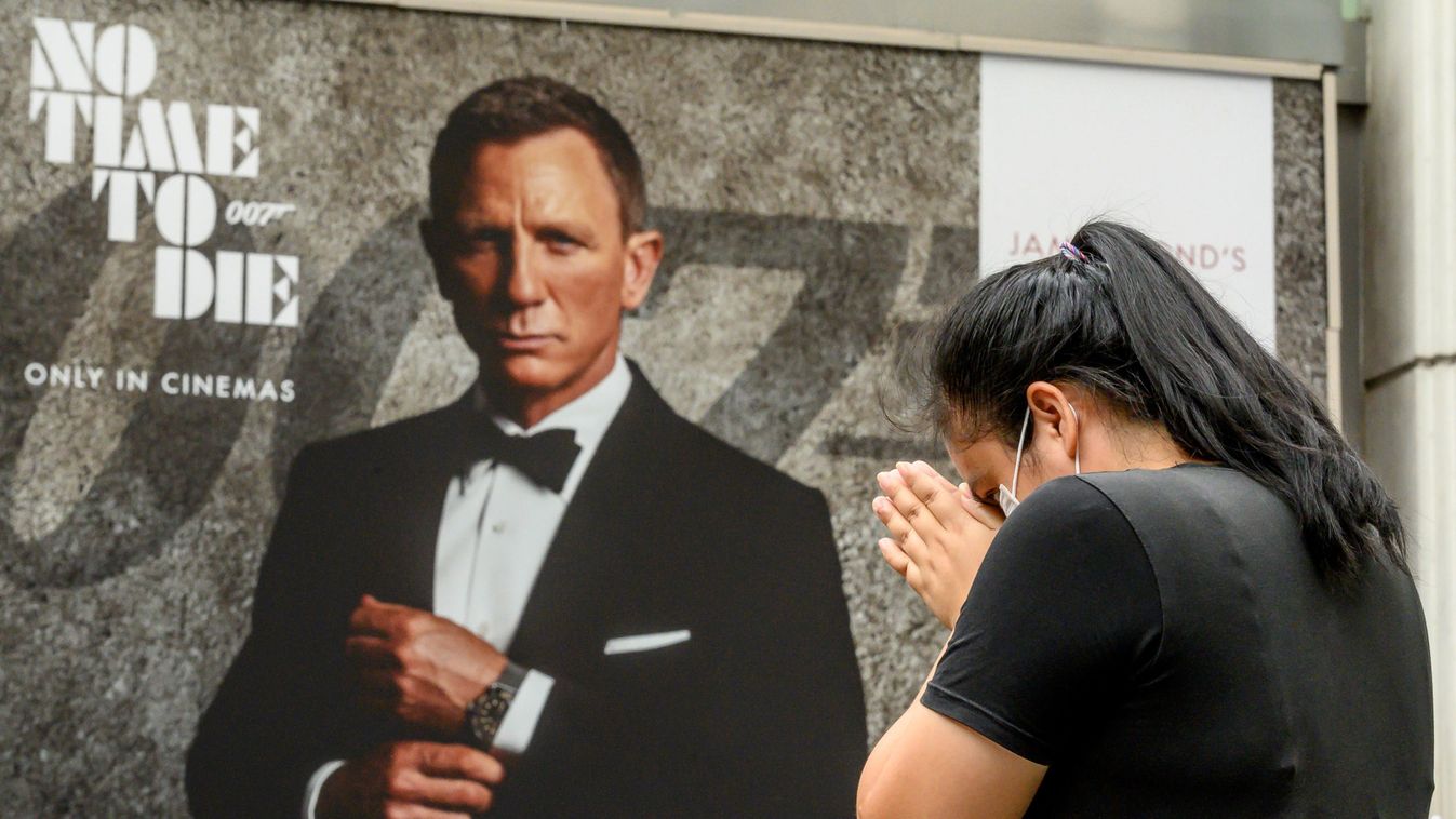 Megint csúsztatták az új James Bond-film premierjét