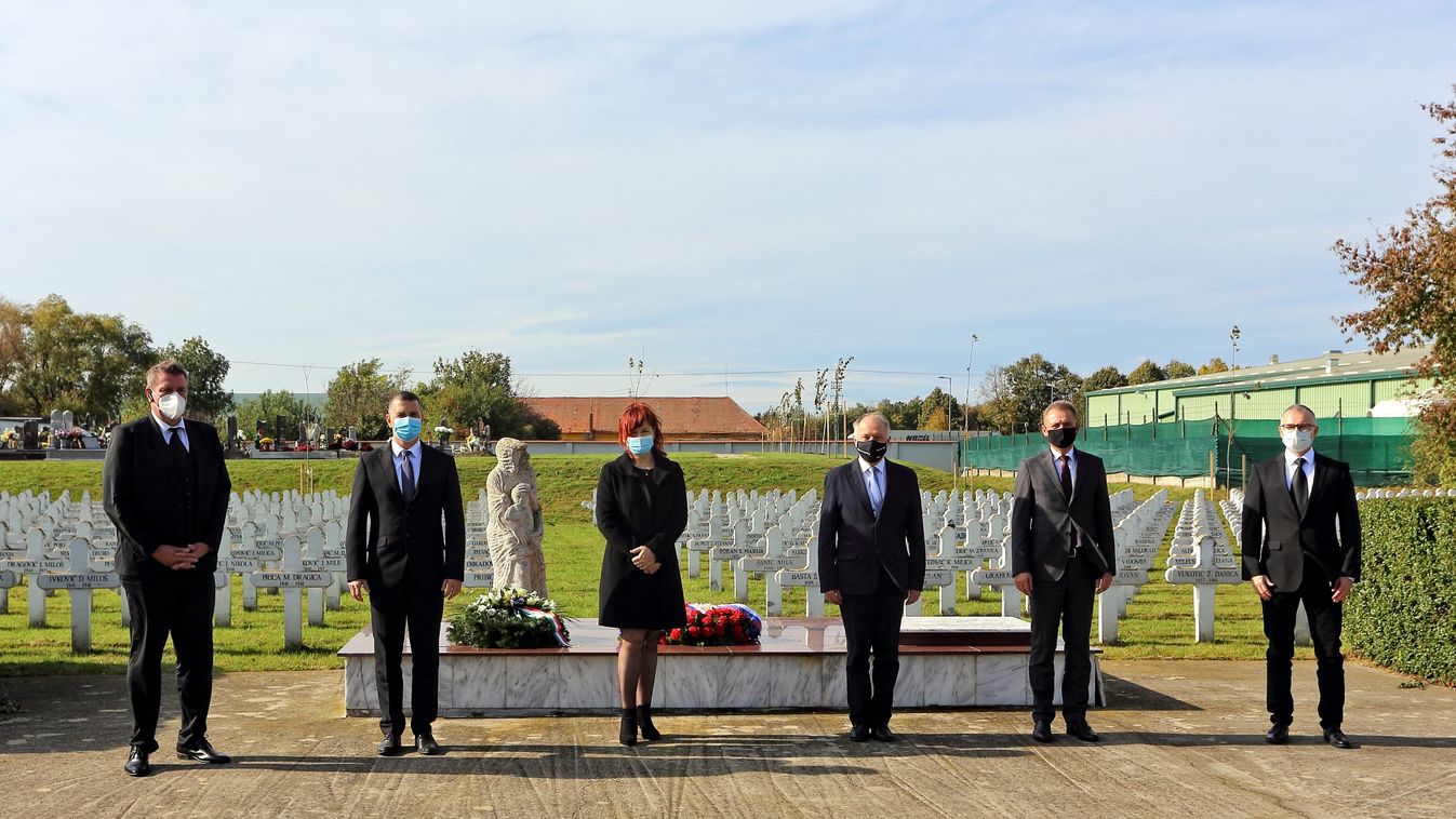 A szlovén nagykövet is lerótta kegyeletét Sárváron