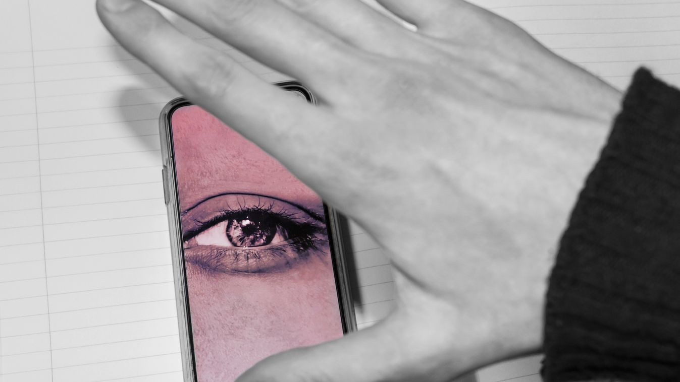 Akkora rés lehet az Android kamerán, hogy belátni a mobilok képeire