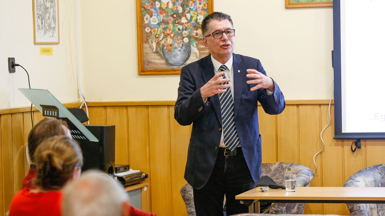 Egészségügyi előadások – Kiiktatni a rizikót