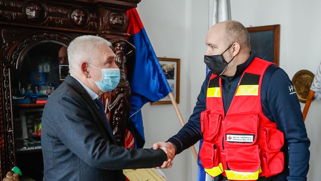 Véradásért elismerés a Körmendi Rendvédelmi Technikumnak