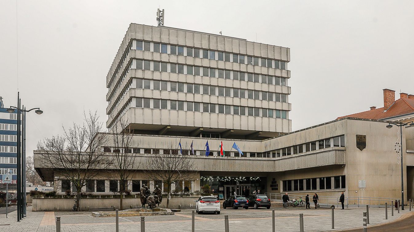 Magukon spórolnak, vagy mégsem?