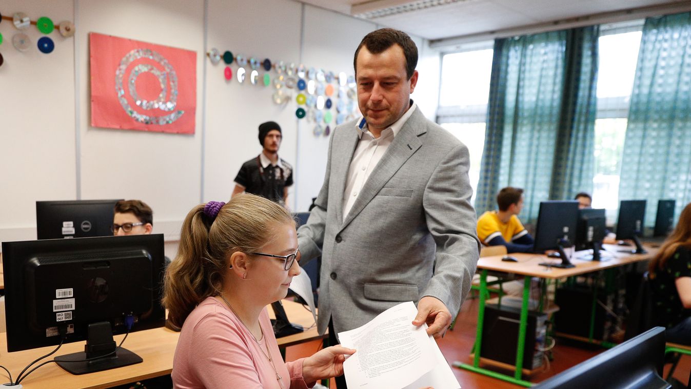 Számítástechnikai versenyt rendeztek Bíró Balázs emlékére Szombathelyen