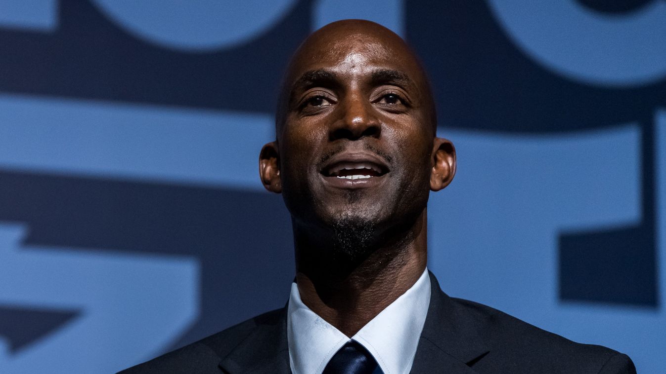Visszavonultatják Kevin Garnett mezét (videó)