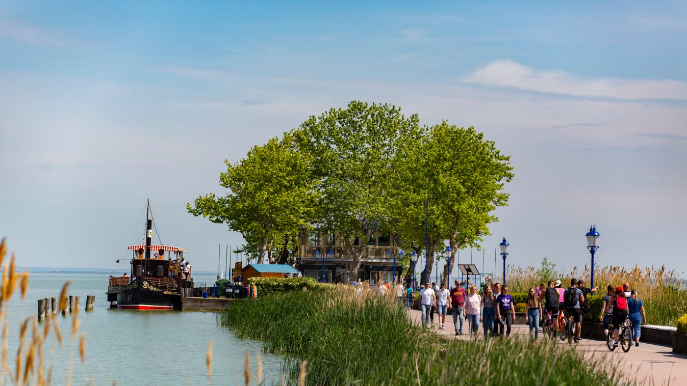 Tízéves lett a West-Balaton kedvezménykártya