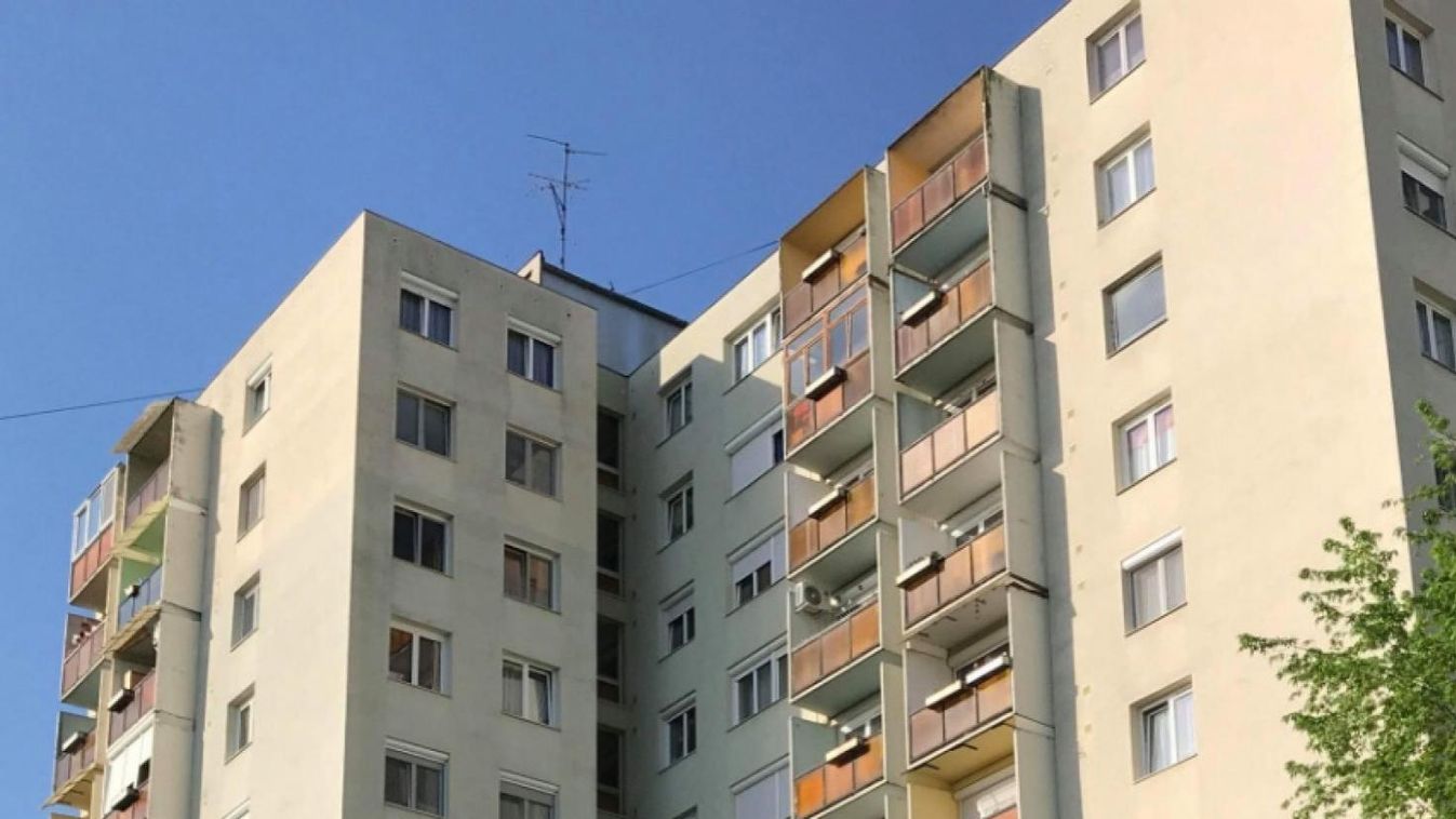 Kigyulladt egy biztosítéktábla egy tízemeletesben Szombathelyen