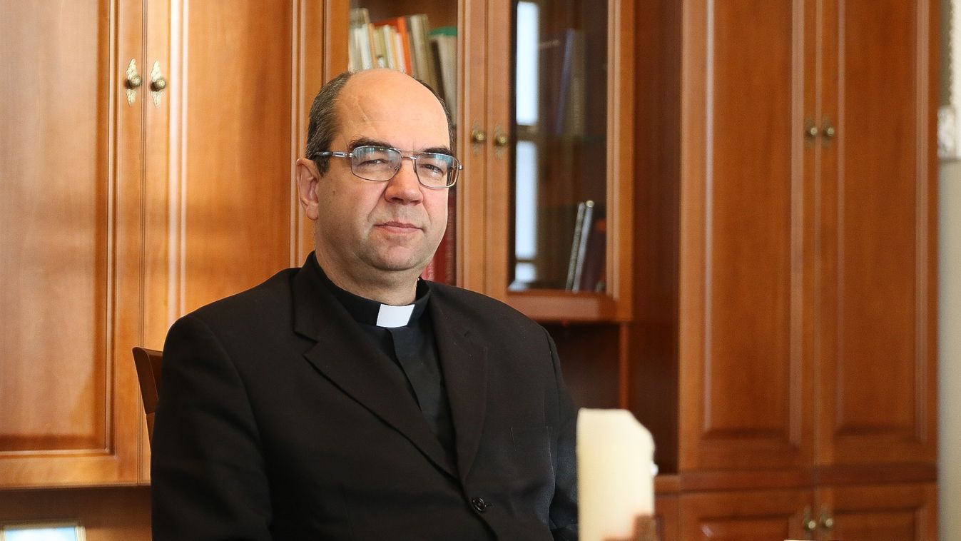 Dr. Székely János megyéspüspök: az intézkedések nem nyújtanak mentőövet a szegényebb rétegnek