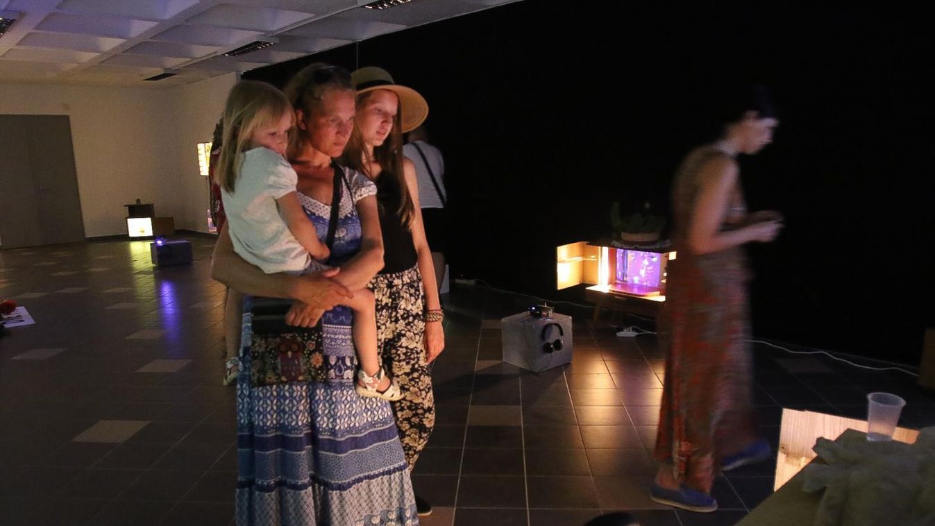 Halló, Új Irokéz Galéria? – Spirituális botladozás Virág Lipót emlékére