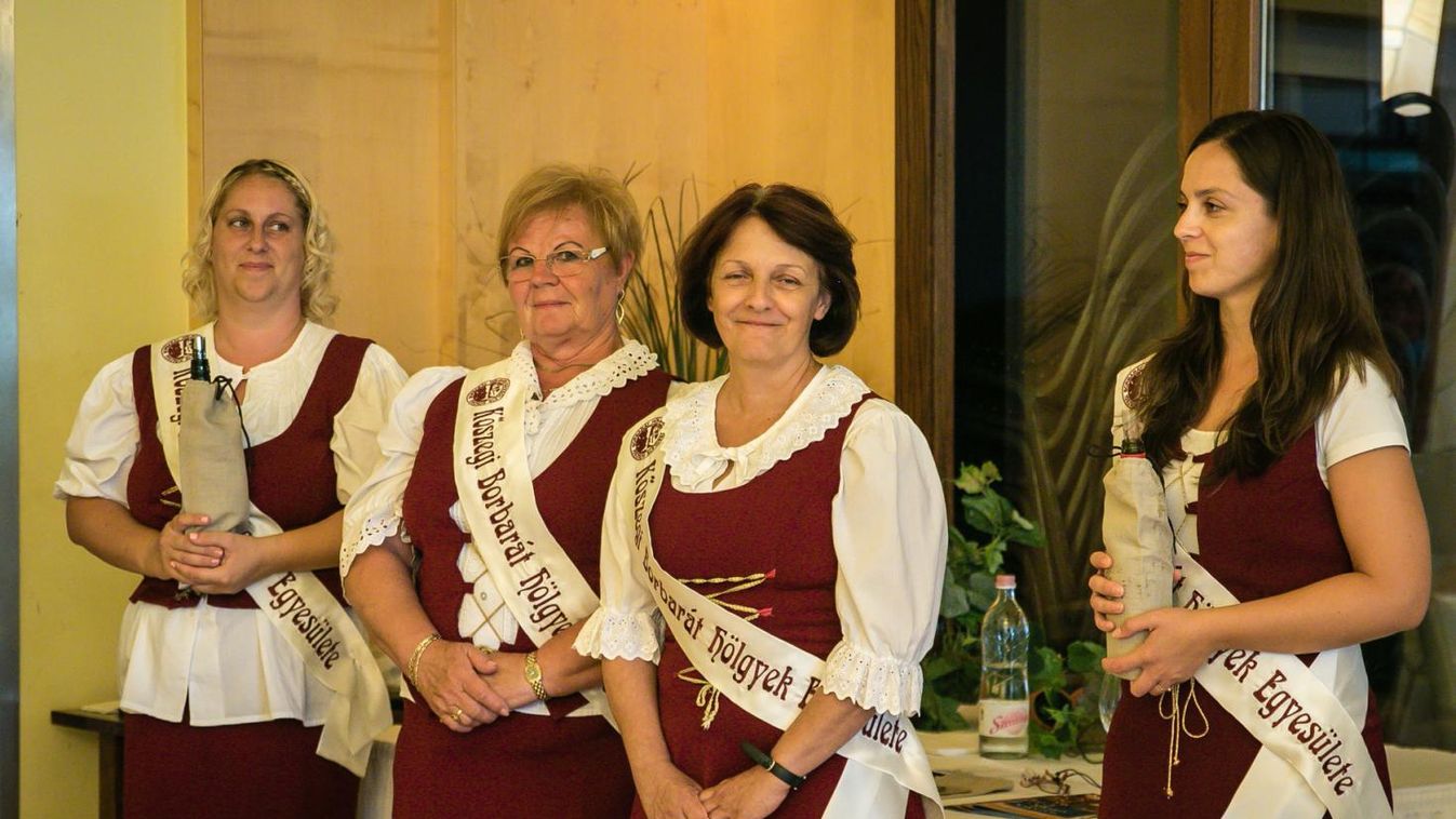 Kiválasztották a Karnevál Borát a sajtó munkatársai