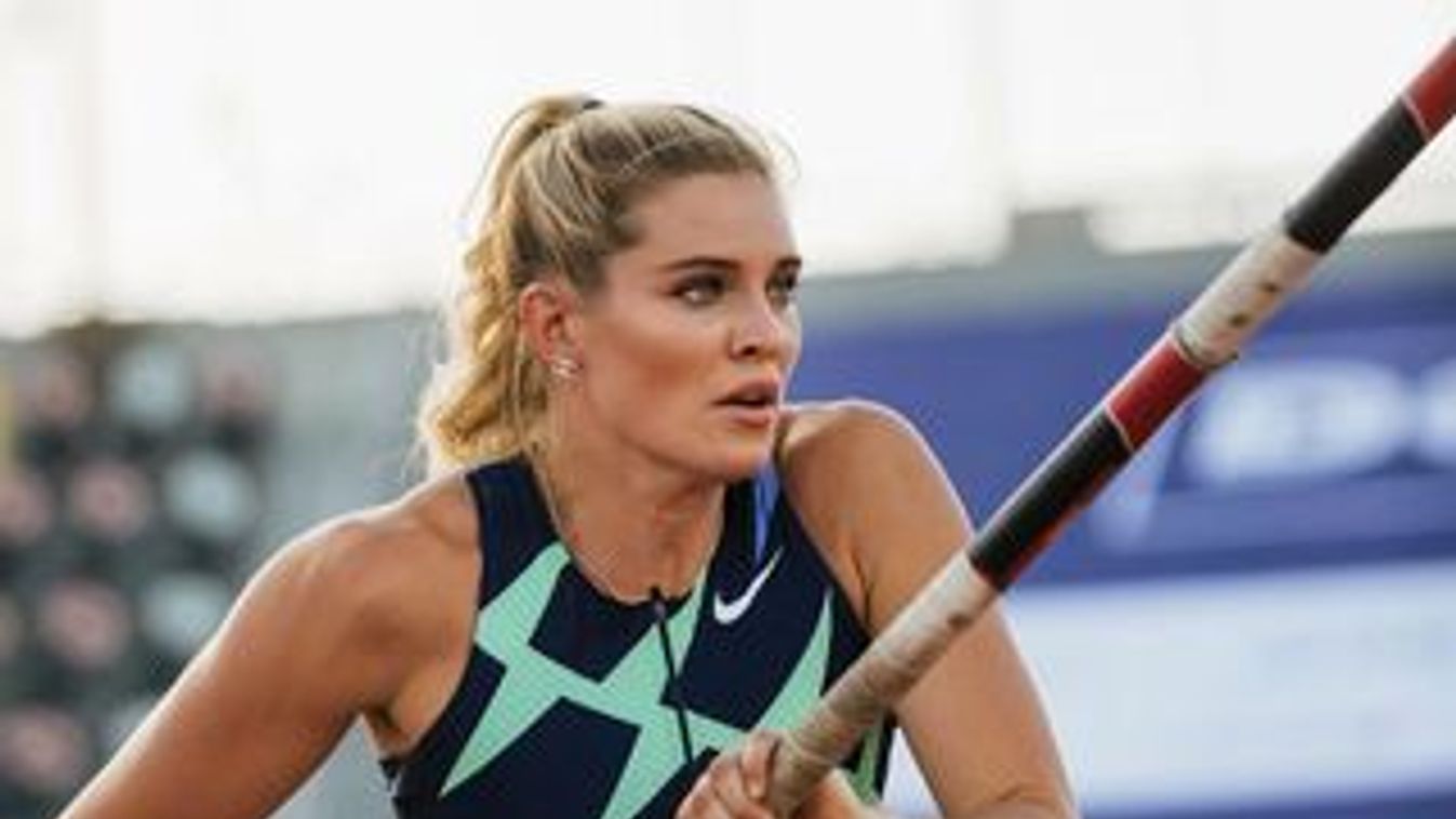 Pornóoldalakon árulja fotóit az olimpiára készülő dögös rúdugrónő