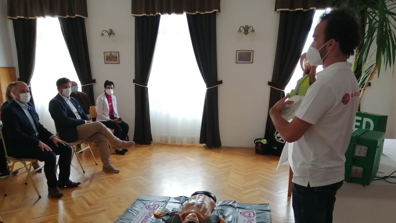 Életmentő műszert vásároltak Olaszfán