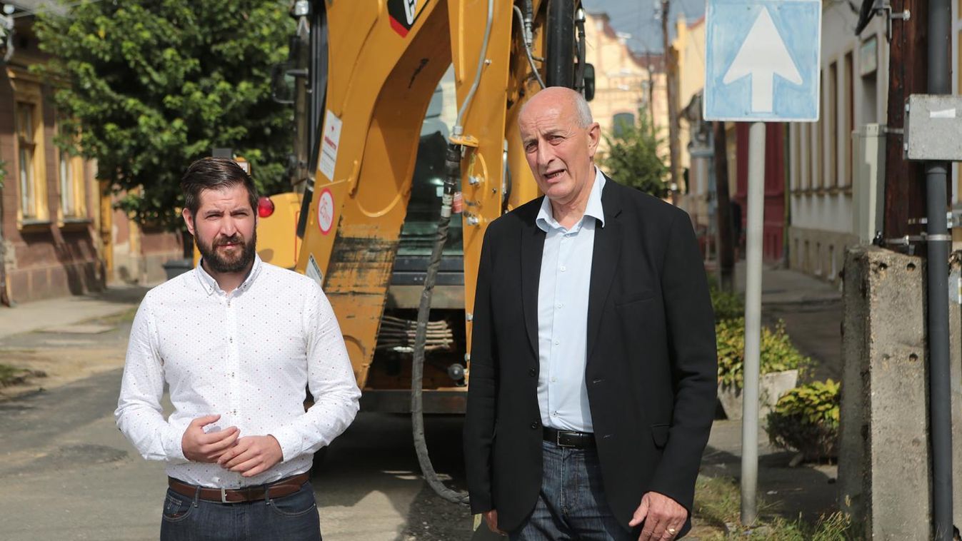 Jól halad a munka a körmendi Deák utcában