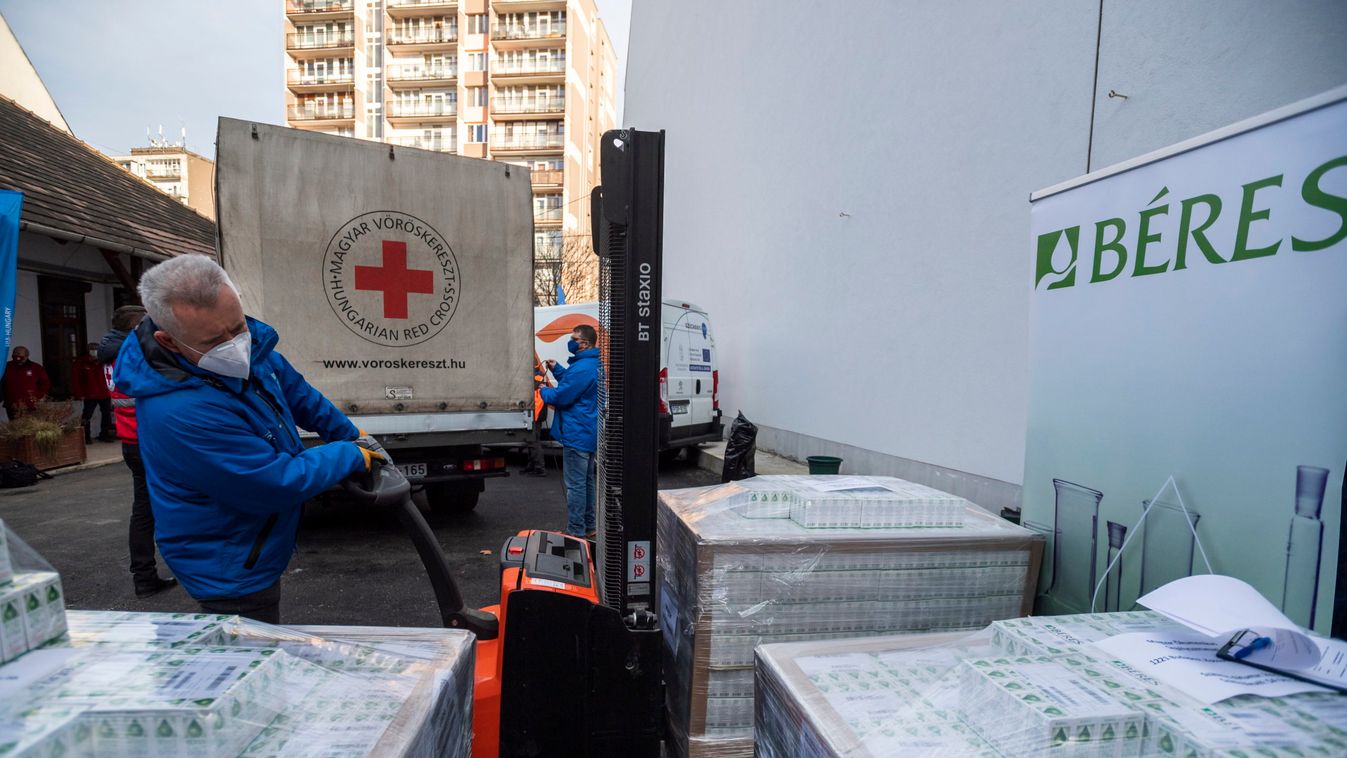 Harmincezer üveg Béres Csepp segíti a vírus elleni védekezést a szociális otthonokban