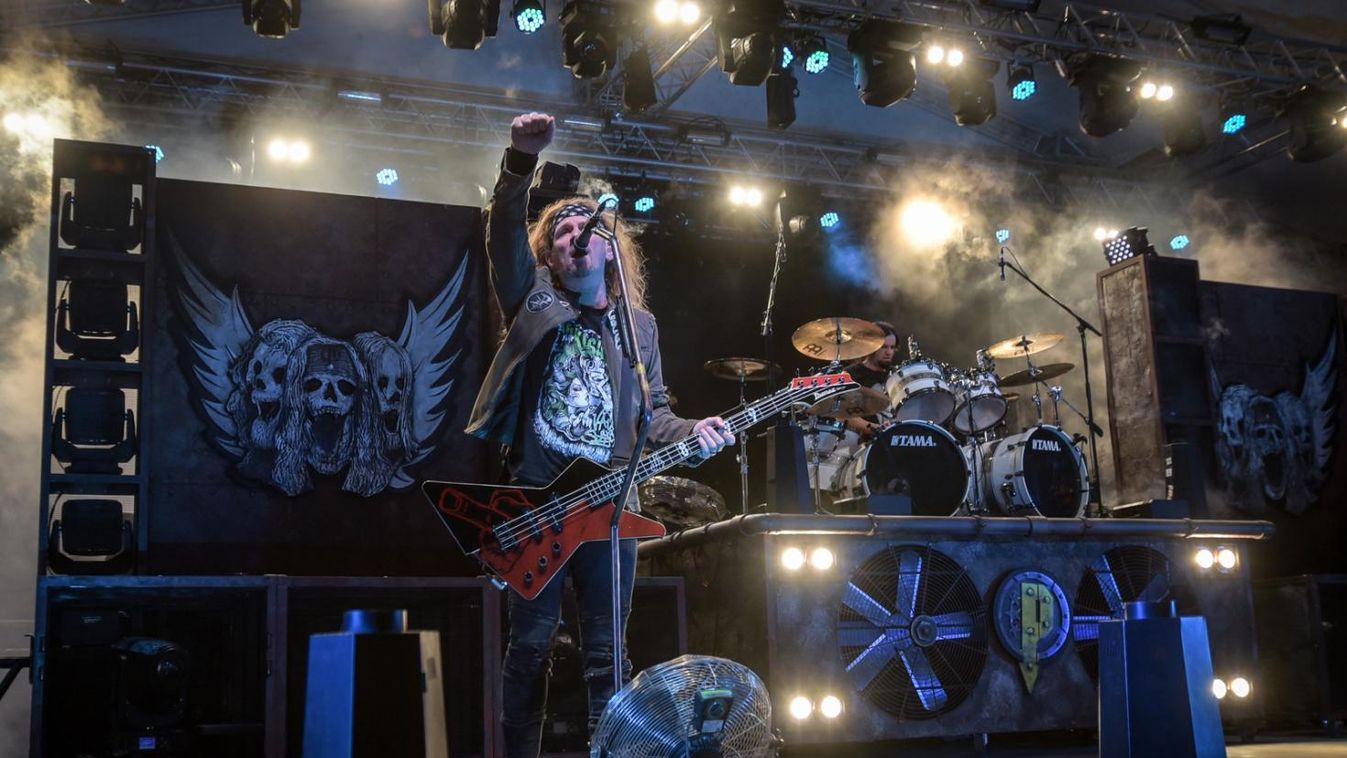 Egy jóízű rock and roll bulival készül a Tankcsapda a Gencsapáti Pünkösdi Fesztiválra