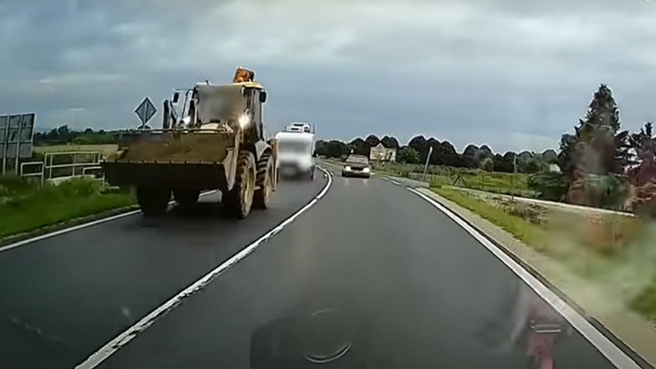 Amikor centiken múlik a frontális karambol – Se kanyar, se záróvonal nem zavarta ezeket a sofőröket (videó)