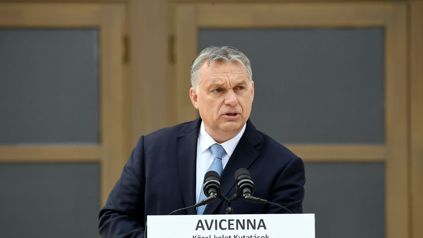 Orbán Viktor: Európa civilizációs válságot él át, a Kelet Nyugatra jött