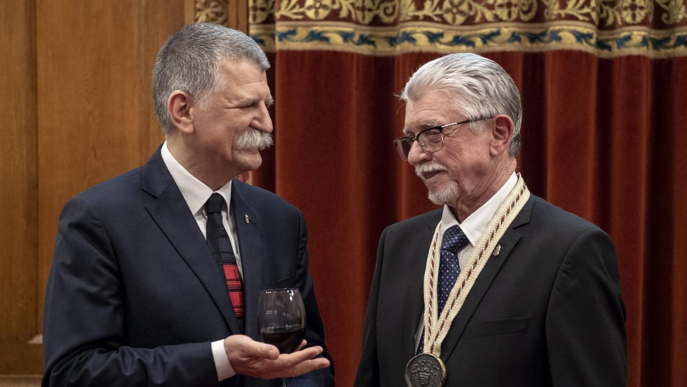 Tiffán Ede átvette a Magyar Bor Akadémia Életműdíját