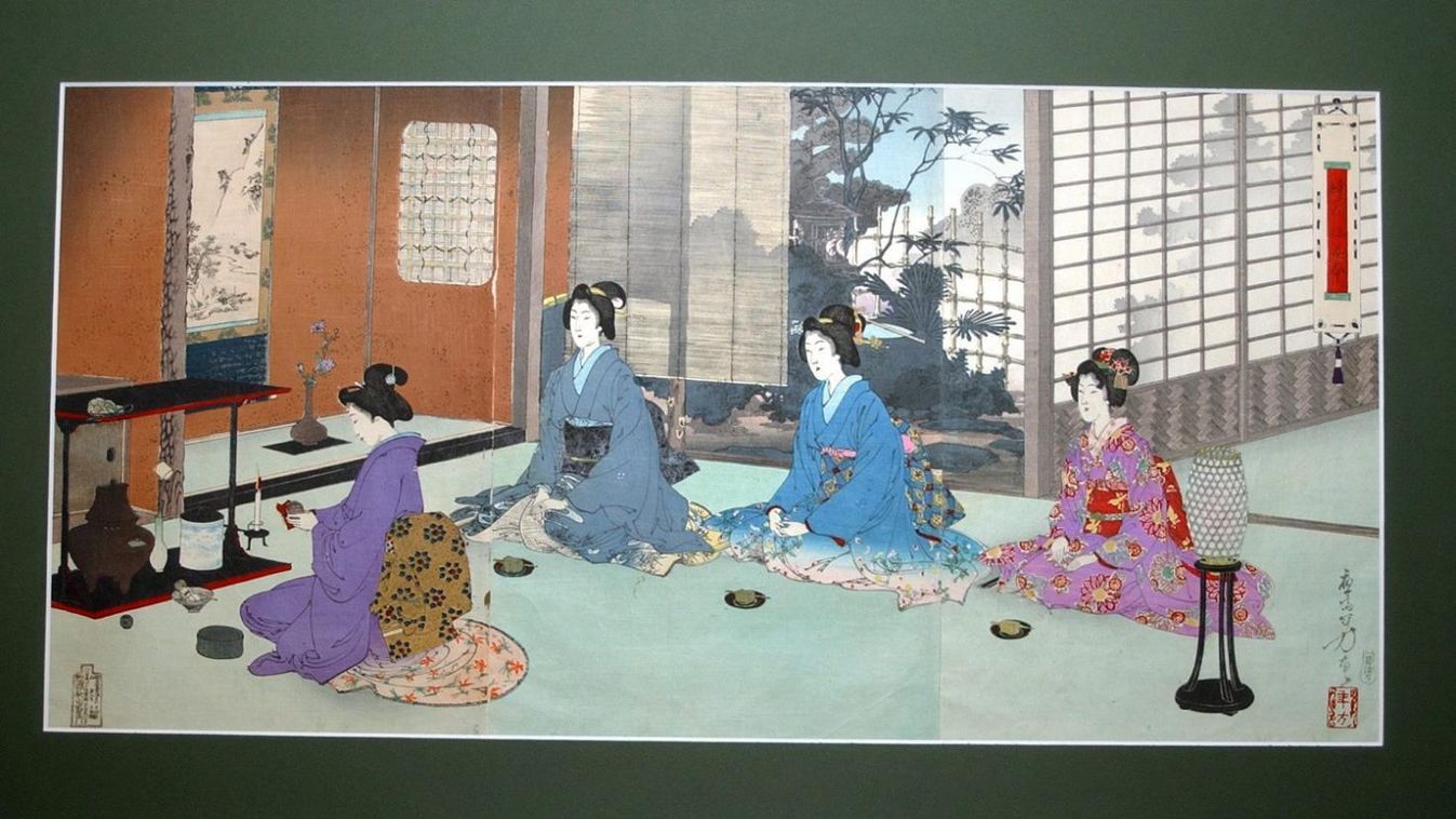 A tünékeny világot örökíti meg a Duna Múzeum japán képtárlata