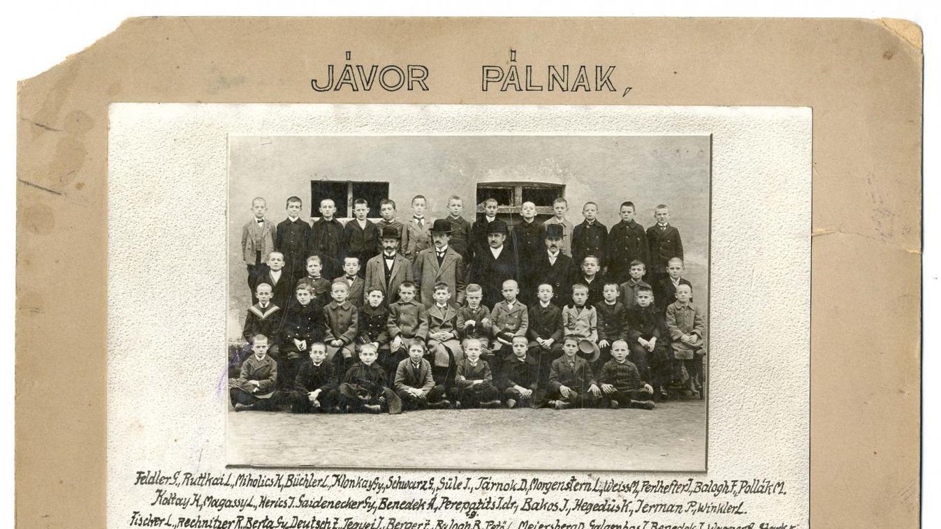 Keressük: ki ajándékozhatta ezt a reáliskolai képet a színésznek?
