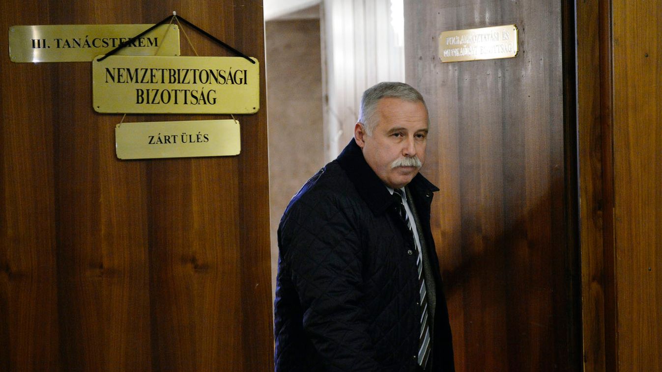 Áldozati szerepben Gyurcsány elhárítófőnöke