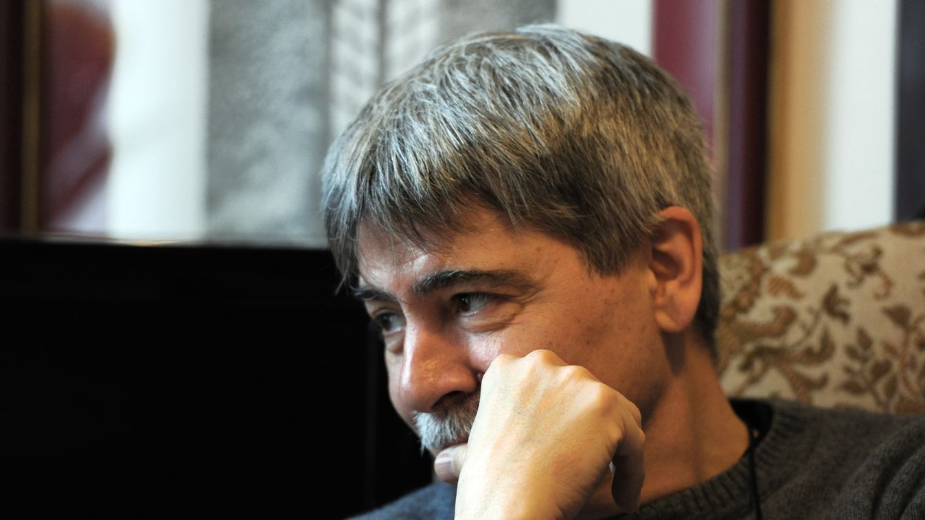 Ma ünnepli születésnapját Orosz István Kossuth-díjas grafikus, a nemzet művésze