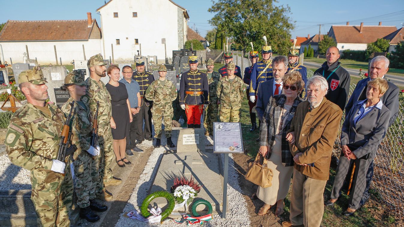 A hősök tiszteletére – Emléktáblát állítottak a Lehár-év alkalmából Káldon