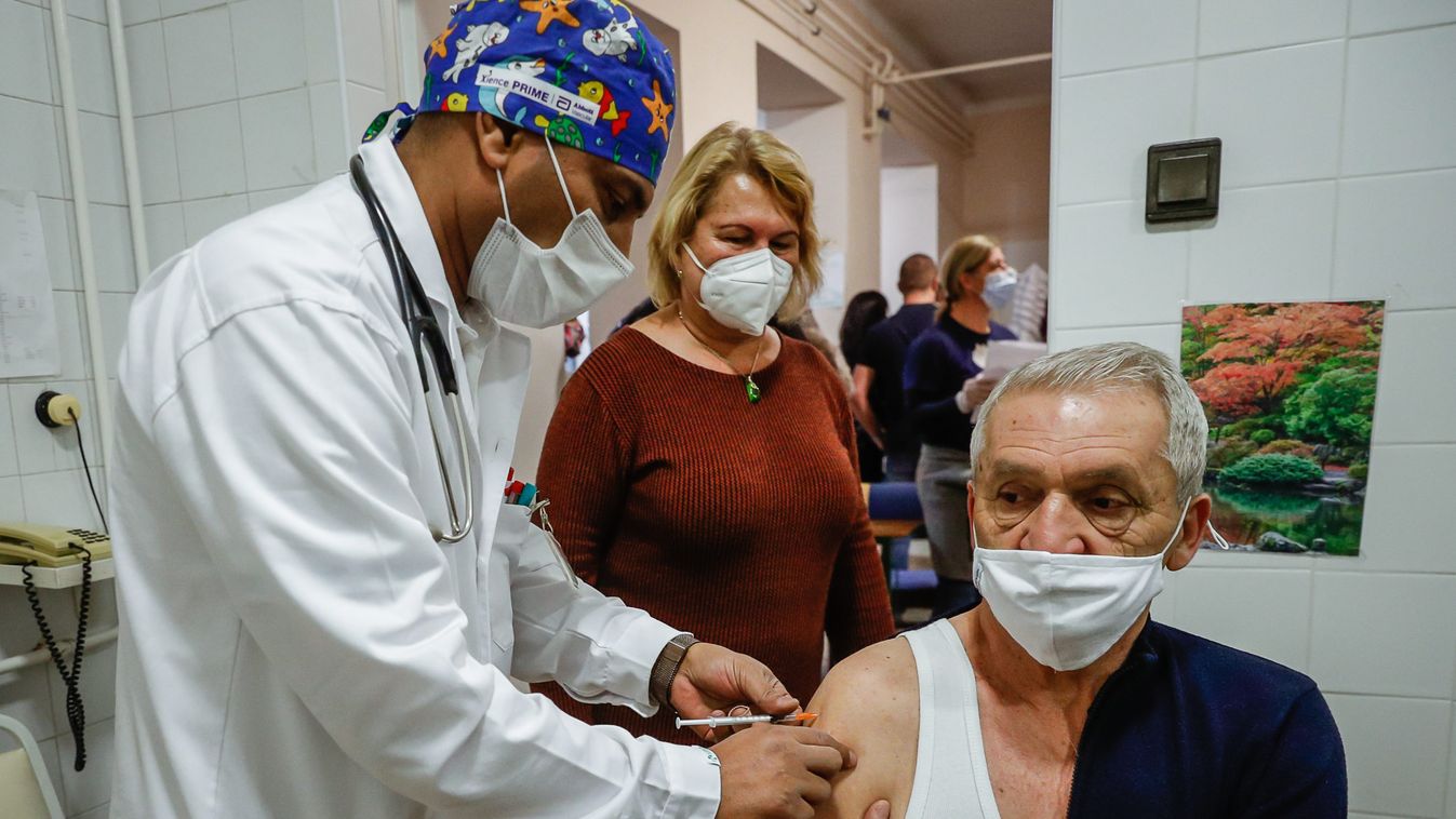 Az első nap nagy volt volt az igény Körmenden a vakcinák iránt