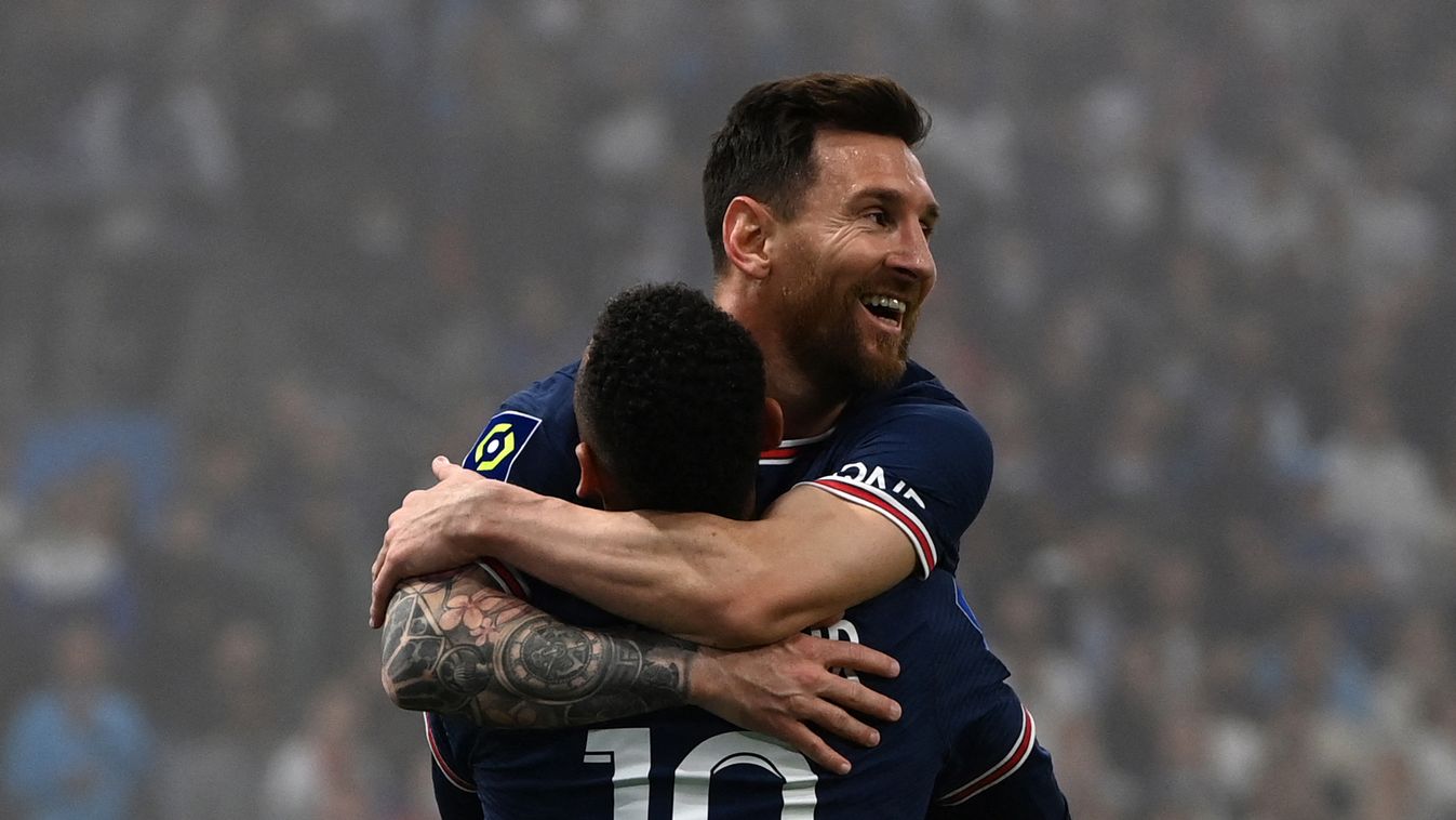 Messi hetedszer is aranylabdás lehet