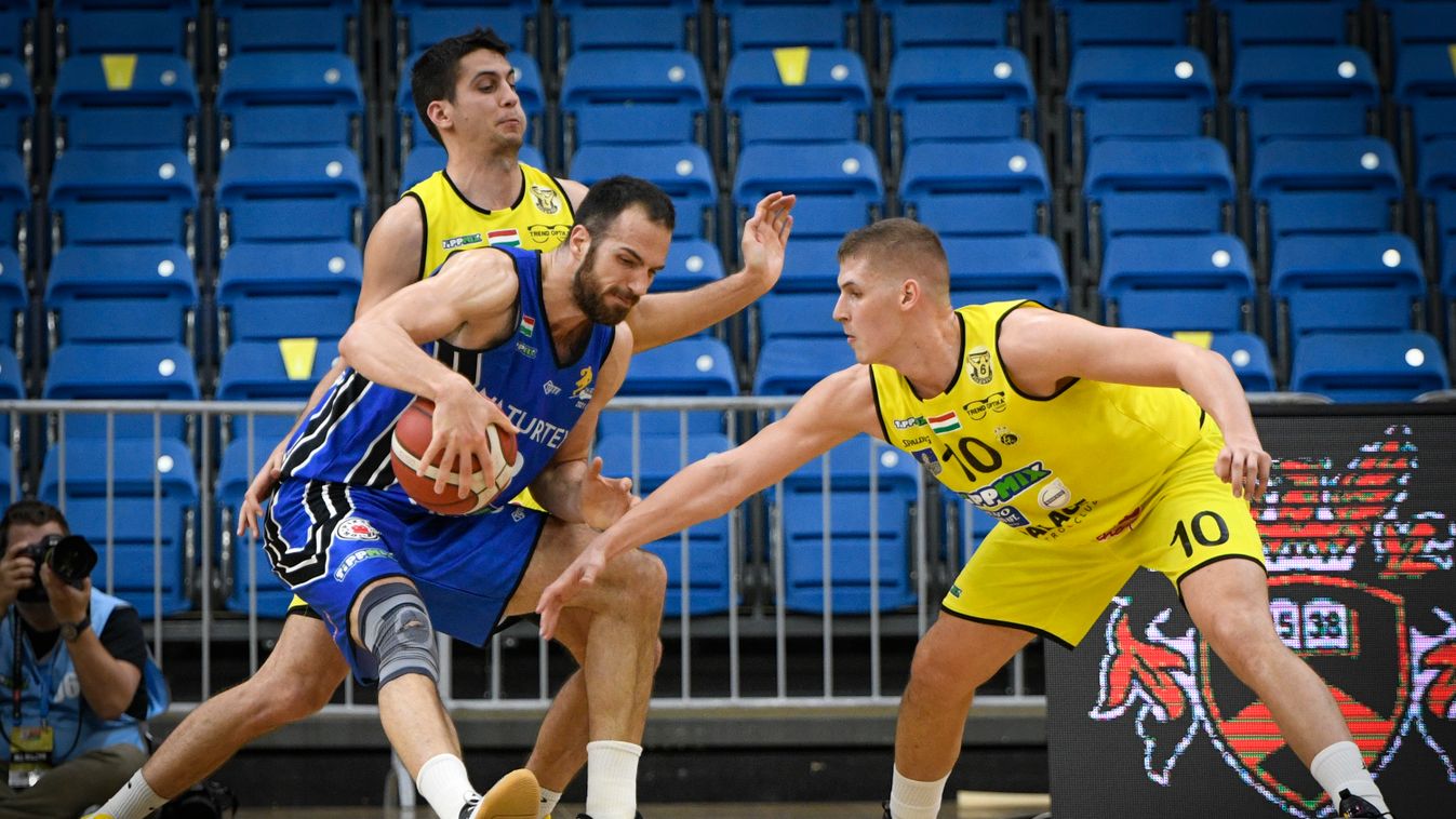 Óriási meglepetés: kiesett a Falco - A Szeged verte ki a kupából a címvédőt - fotók