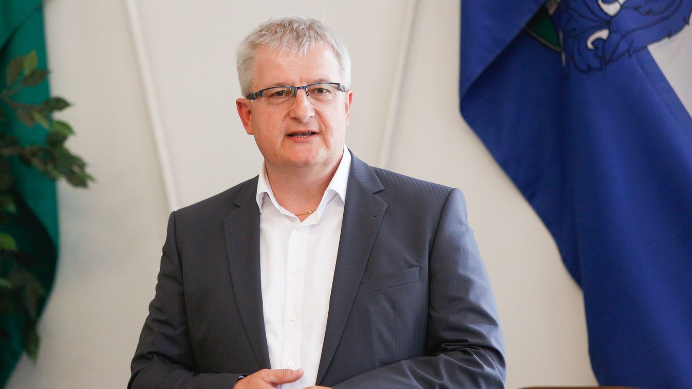 Az országos kórházfőparancsnok Szombathelyen tartott előadást a Covid-helyzetről és az orosz–ukrán háborúról