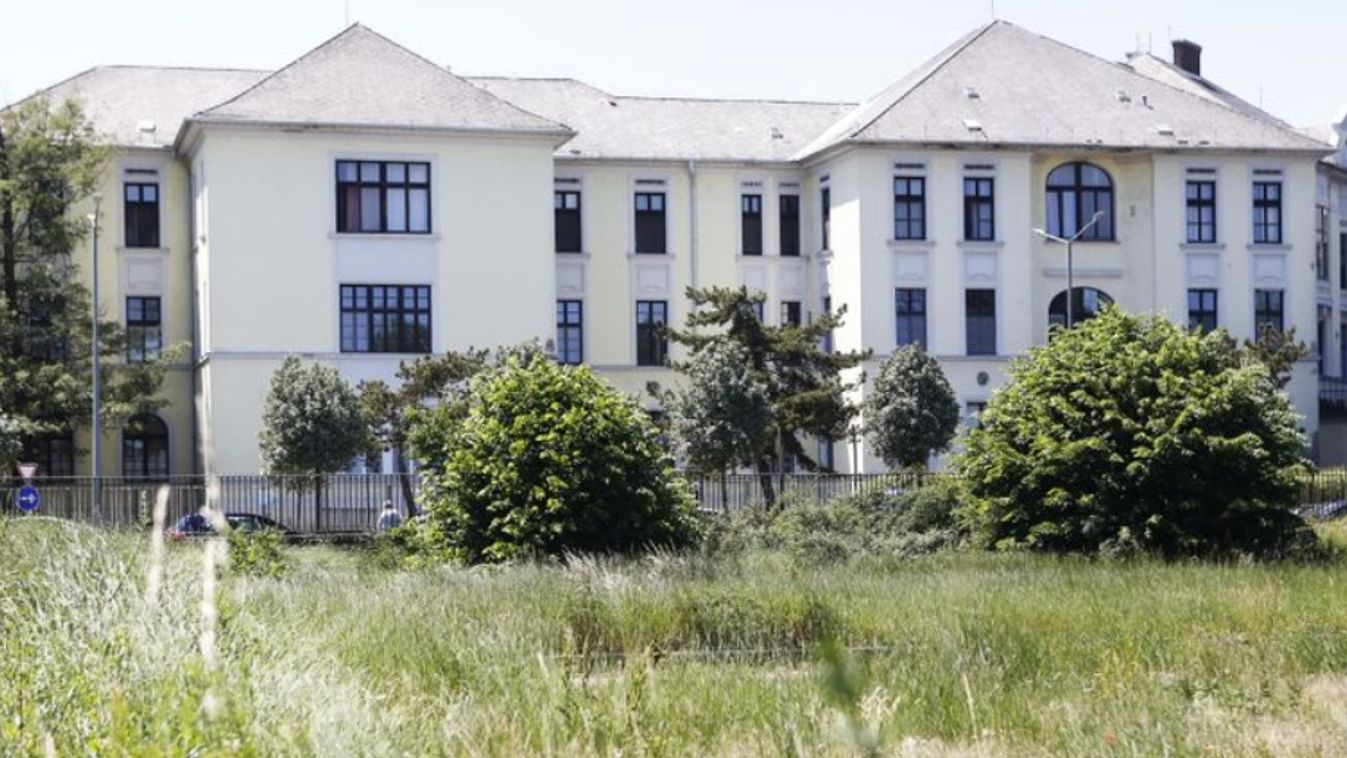 Utalni kellene, rendeződne a régi városi strand sorsa