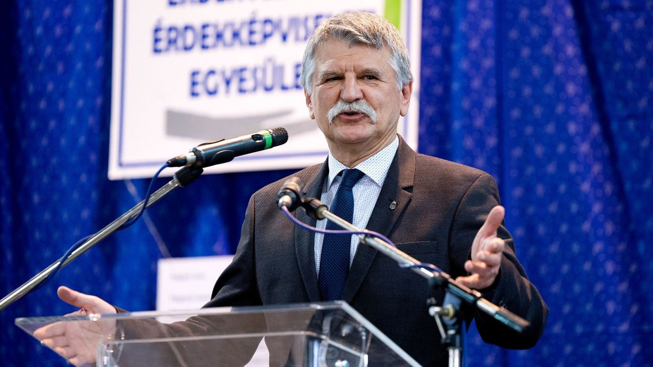 Kövér: a kormány célja, hogy megőrizze a nyugdíjak vásárlóértékét