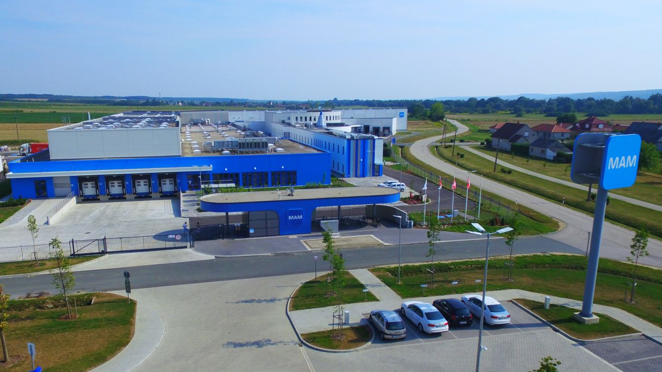 Bepillanthatunk a kulisszák mögé - Vasi résztvevők a Modern Gyárak Éjszakáján
