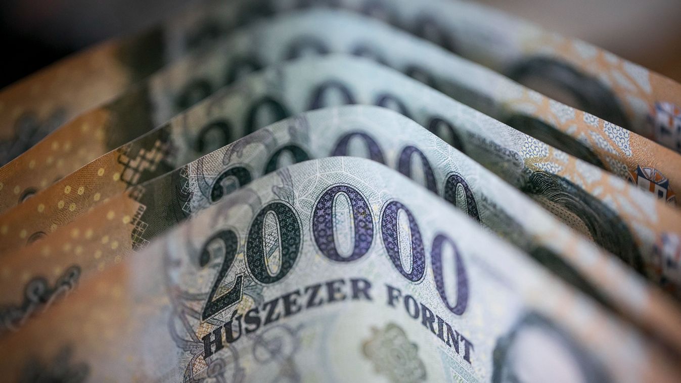 Közel kétmilliós kárt okoztak nem létező árucikkekkel a vasi csalók
