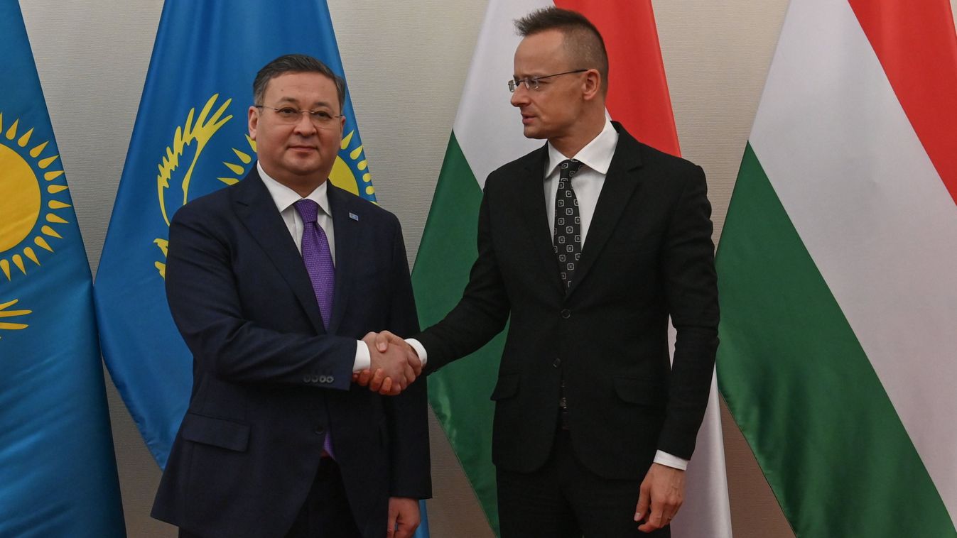 Szijjártó Péter: Magyarország sokat profitál a Kazahsztánnal folytatott sikeres együttműködéséből (videó)