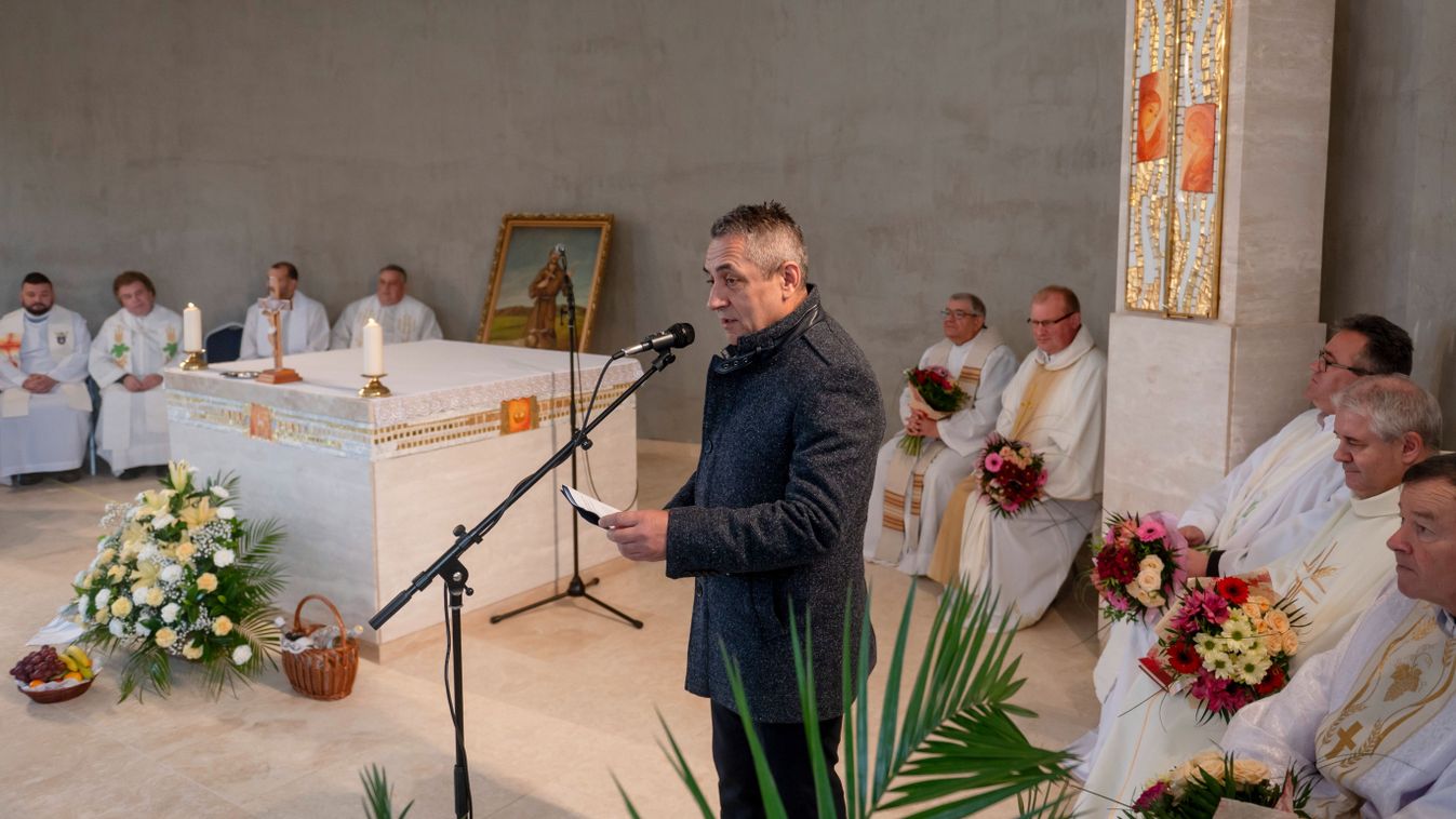 Potápi Árpád János: a templomépítések is a közösségek megerősítését szolgálják