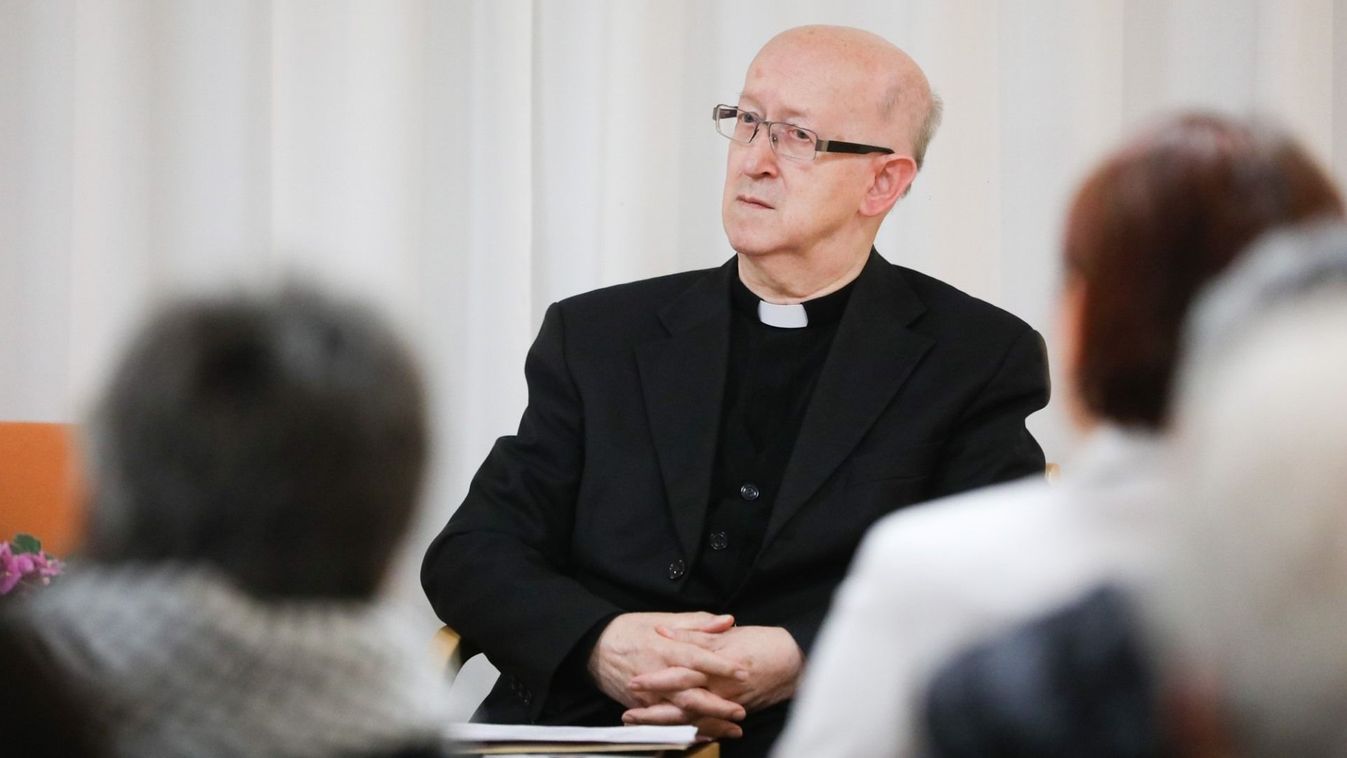 Kell a hit, közösség, szeretet - Beszélgetés dr. Márfi Gyula nyugalmazott érsekkel