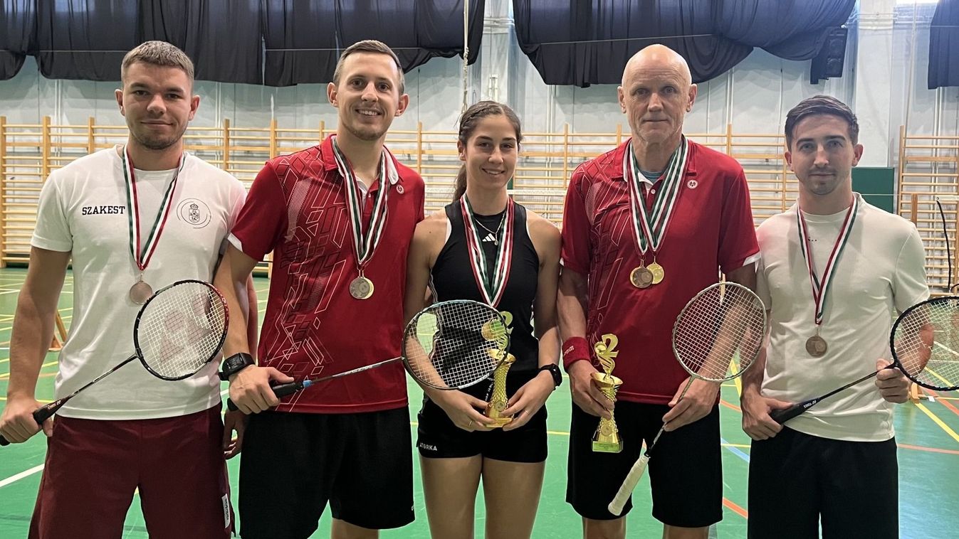 Szép teljesítmény tollaslabdában - Országos versenyen vettek részt az ELTE SEK színeit képviselő sportolók